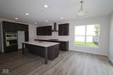 10435 Oak Bend Boulevard - Photo 3