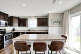 1337 Greenbriar Way - Photo 8