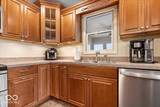 1150 Woodridge - Photo 11
