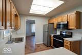 1031 Woodridge - Photo 9