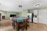 6911 Woodland Heights Drive - Photo 13