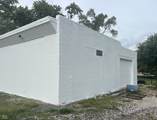 10033 Old State Road 67 - Photo 4