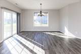 3924 Castle Hill Drive - Photo 9