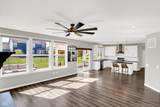 7877 Villa Circle - Photo 11