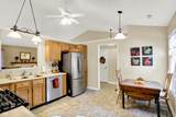 1001 Tulip Way - Photo 3