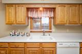 150 Appian Way - Photo 10