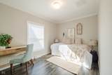 340 Walnut Street - Photo 16