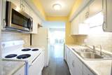 1131 Canterbury Square - Photo 7