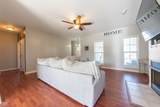 6001 Pioneer Place - Photo 4