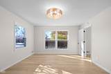 5329 Hedgerow Drive - Photo 15
