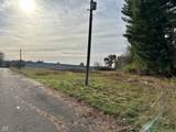 1805 Lockport Road - Photo 3