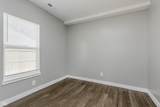 711 Perry Street - Photo 17