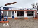 206 Main Street - Photo 1
