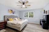 304 Sussex Circle - Photo 21
