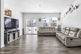 726 Oxford Lane - Photo 4