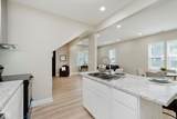 902 Rossville Avenue - Photo 12