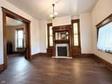 107 College Street - Photo 16