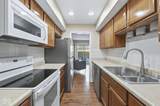 1154 Canterbury Square - Photo 15