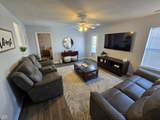 1616 Sweetwater Lane - Photo 3
