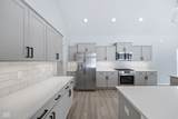 902 Hoke Avenue - Photo 9