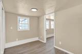 1079 Crawford Street - Photo 14