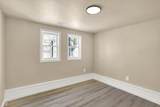 1079 Crawford Street - Photo 16