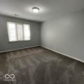 1155 Canterbury Square - Photo 17