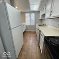 1155 Canterbury Square - Photo 10