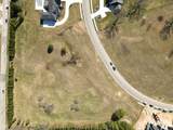 1470 Asherwood Lane - Photo 4