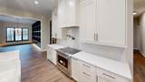 729 Livingstone Drive - Photo 13
