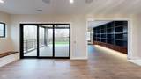 729 Livingstone Drive - Photo 5