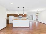 143 Devonshire Court - Photo 13