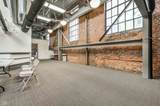 611 Park Avenue - Photo 29