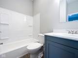2345 Kenwood Avenue - Photo 15