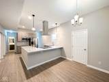 2345 Kenwood Avenue - Photo 6