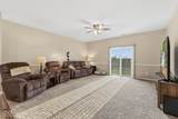 2064 Maplewood Lane - Photo 9