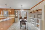 957 Sleepy Hollow Court - Photo 17