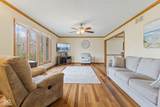 957 Sleepy Hollow Court - Photo 8