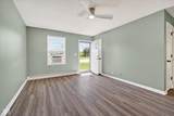 264 Walnut Street - Photo 4