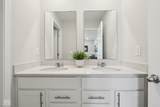 1133 Blackstone Avenue - Photo 35