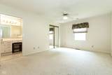 1025 Woodridge - Photo 16