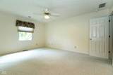 1025 Woodridge - Photo 18