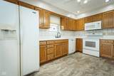 1025 Woodridge - Photo 9