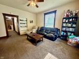 2009 Plum Street - Photo 5