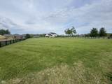 1075 Greyhawk Lane - Photo 1
