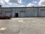 2502 Roosevelt Avenue - Photo 2