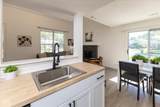 7913 Hunters Path - Photo 11