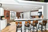 735 Lexington Avenue - Photo 11