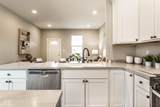933 Raymond Street - Photo 13