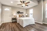 933 Raymond Street - Photo 14
